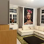 Stilvolle Mit Panoramablick, Lift, Ruhe, Komfort Thermenerlebnis