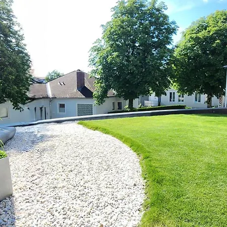 Stilvolle Mit Panoramablick, Lift, Ruhe, Komfort Thermenerlebnis * Bad Hall