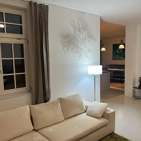 Apartment In Villa, Skyview, Lift, Luxus -beletage