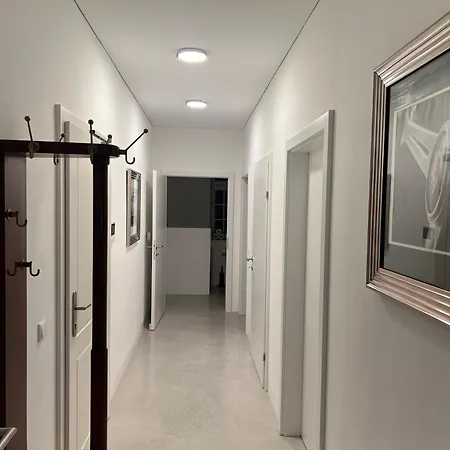 In Villa, Skyview, Lift, Luxus -beletage *