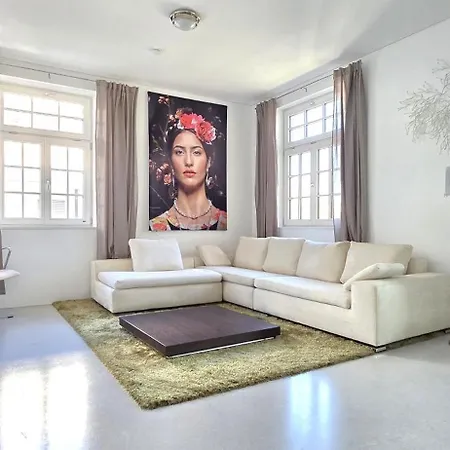 In Villa, Skyview, Lift, Luxus -beletage