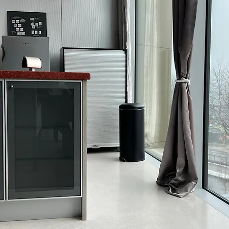 In Villa, Skyview, Lift, Luxus -beletage דירה באד הל
